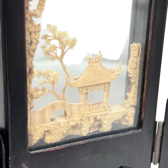 Vintage Asian Carved Cork Diorama Black Lacquer 4 Panel Mini Folding Screen - Picture 10 of 16